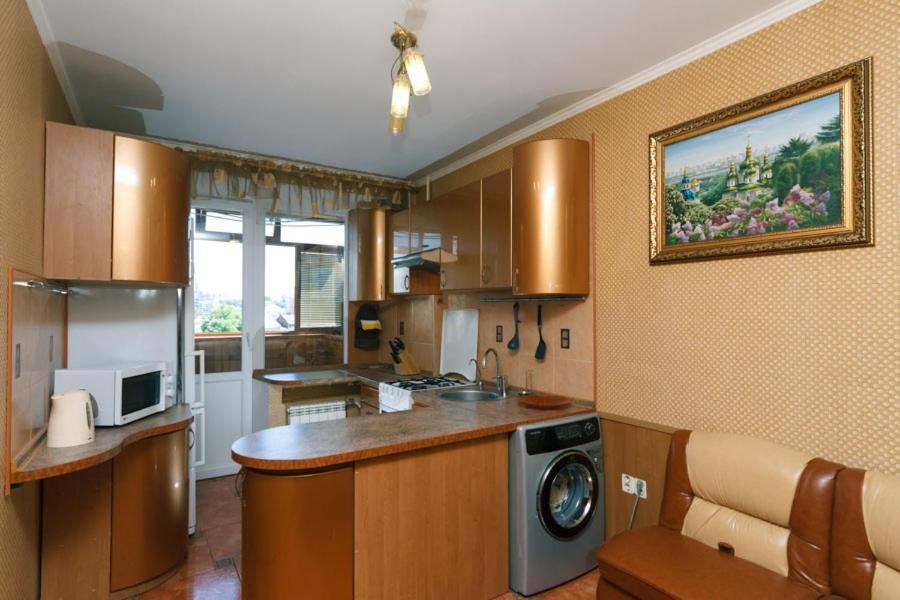 كييف Apartment On Volodymirska 73 Street المظهر الخارجي الصورة