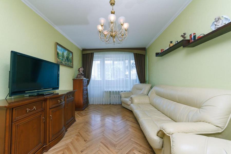 كييف Apartment On Volodymirska 73 Street المظهر الخارجي الصورة